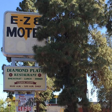 Ez 8 Motel Airporter Феникс Экстерьер фото